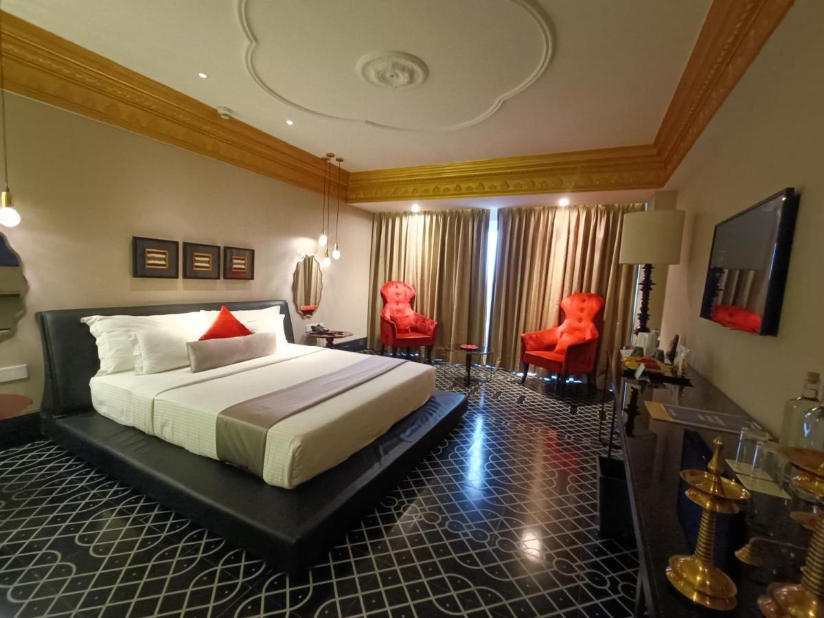 Boulevard By Design Hotel Chennai Exteriör bild