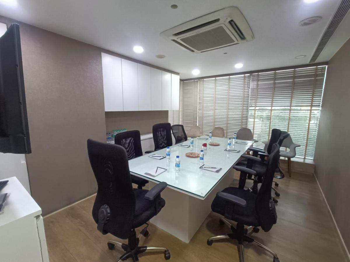 Boulevard By Design Hotel Chennai Exteriör bild